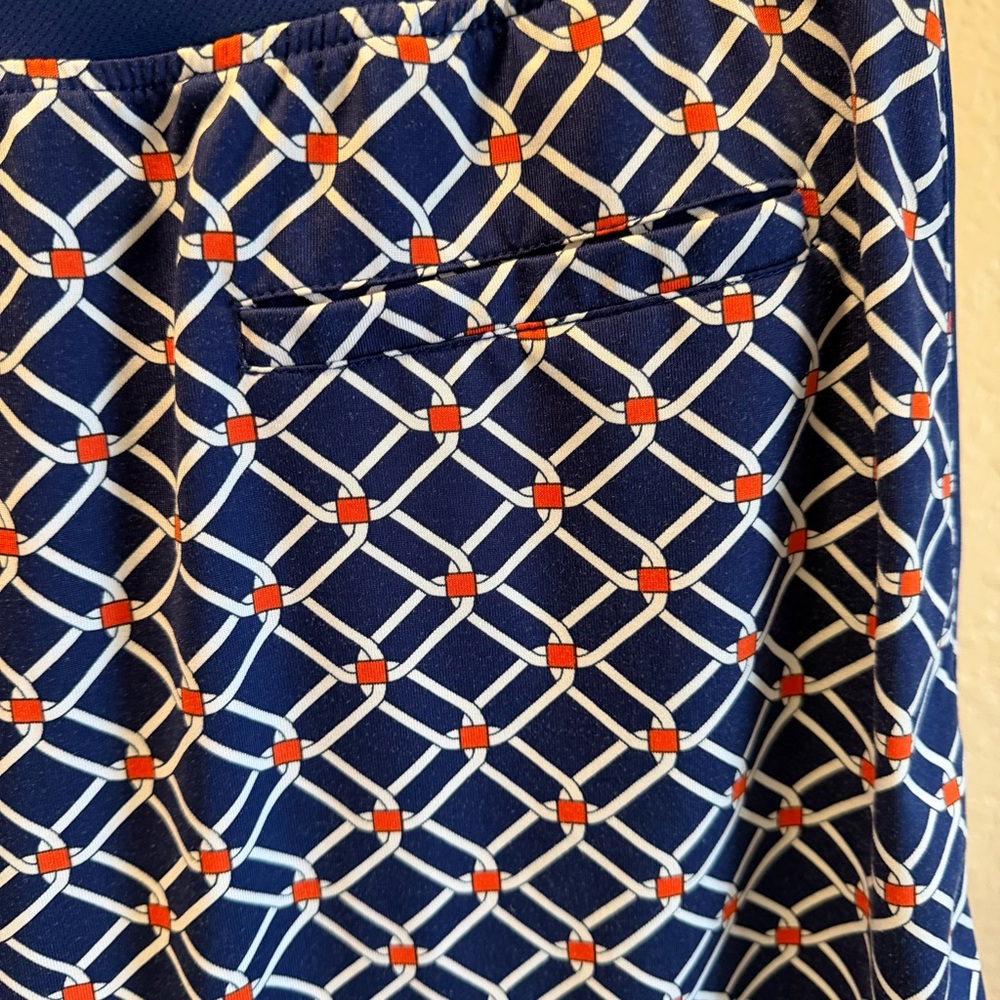 Tail golf / tennis / pickleball skirt with Built-in Shorts. Mint condition med - Picture 5 of 13